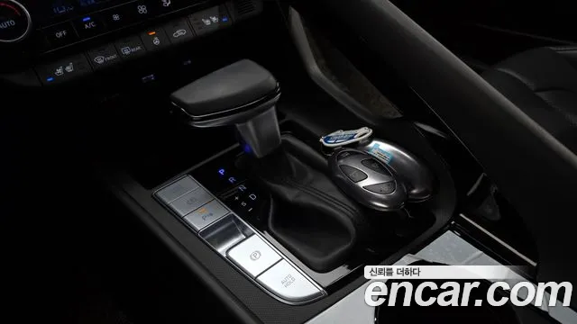 Hyundai Avante — Фото автомобиля 9