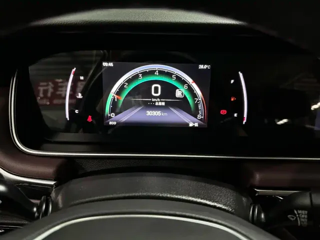 GAC Trumpchi M6 — Фото автомобиля 10