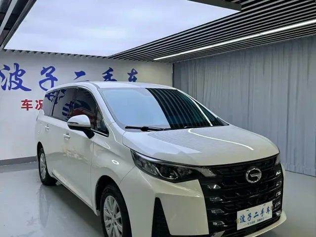 GAC Trumpchi M6 — Фото автомобиля 3