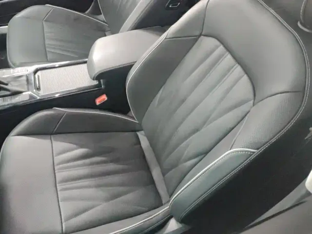 Volkswagen Passat — Фото автомобиля 9