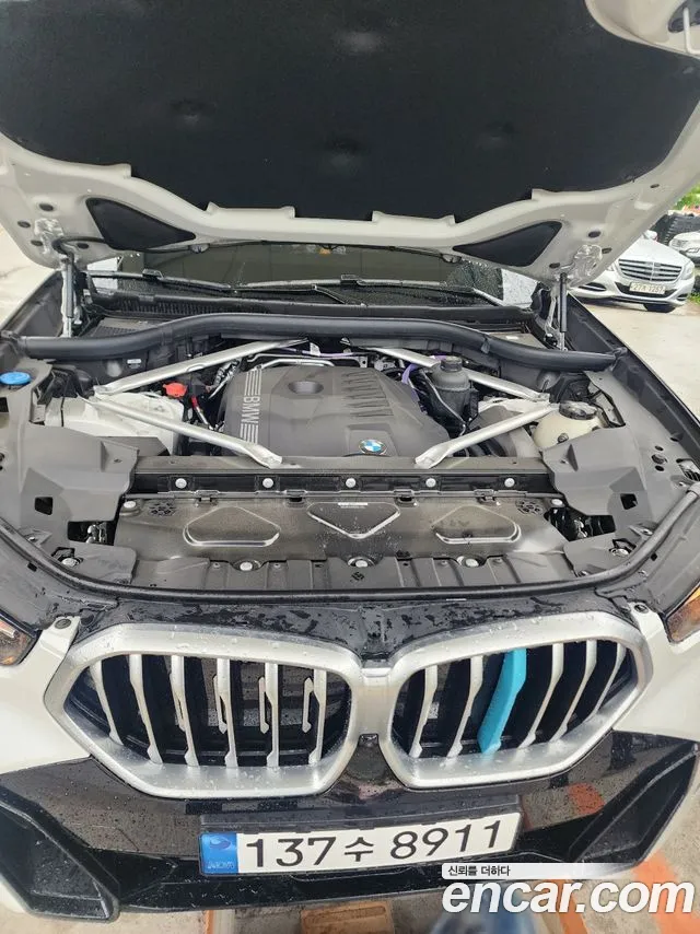 BMW X6 xDrive40i M Sport — Фото автомобиля 5