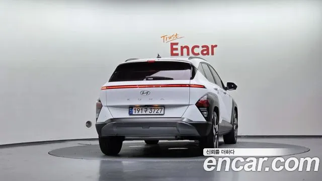 Hyundai Kona — Фото автомобиля 4