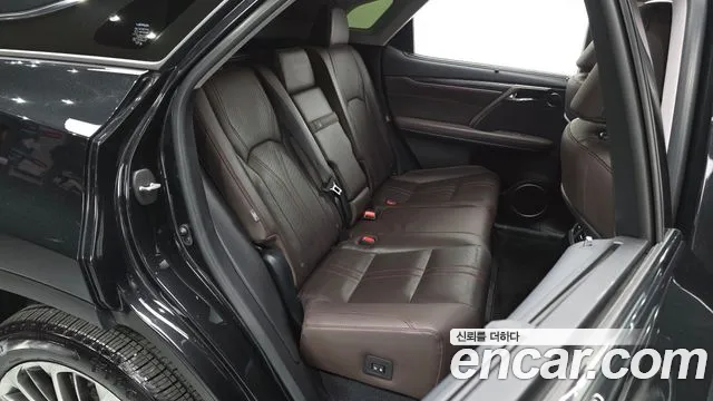 Lexus RX RX450h 4th Gen — Фото автомобиля 18