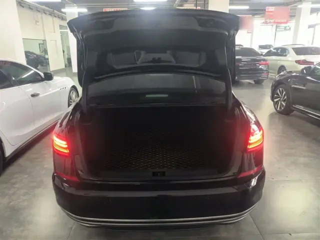 Volkswagen Passat — Фото автомобиля 18