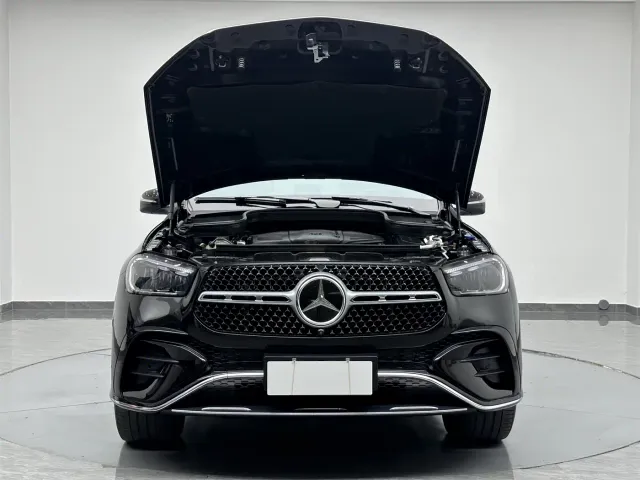 Mercedes-Benz GLE-Class — Фото автомобиля 26