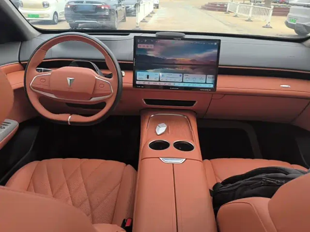 Deepal Deepal S07 2023 121Max Extended Range Edition — Фото автомобиля 9