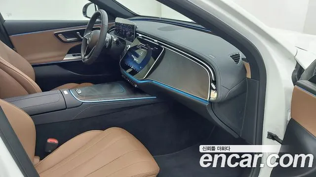 Mercedes-Benz E-Class W214 — Фото автомобиля 13