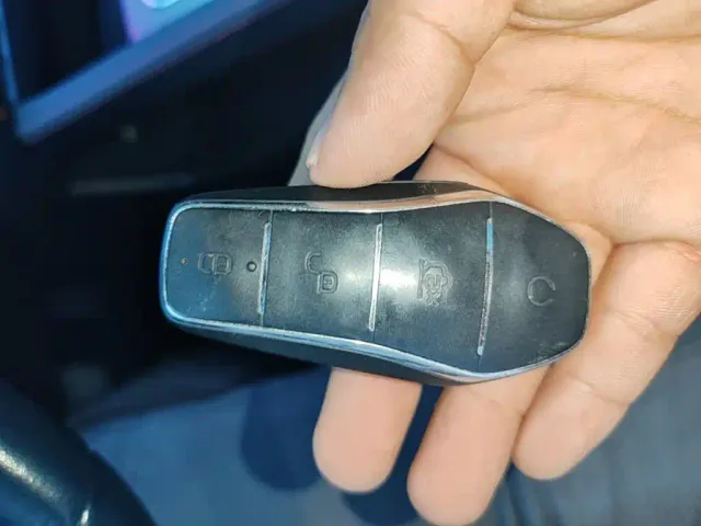 BYD Yuan PLUS — Фото автомобиля 8