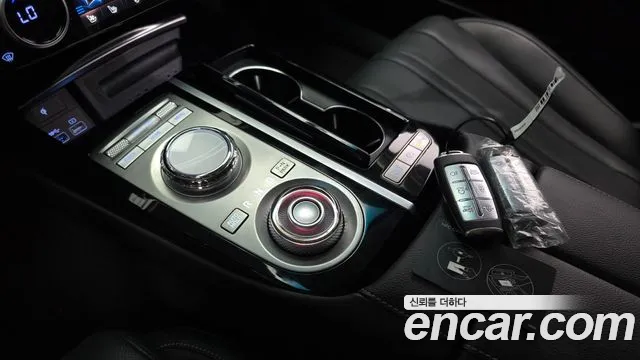 Genesis G80 Бензин 2.5 турбо 2WD — Фото автомобиля 9