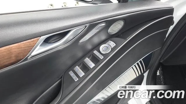 Genesis G80 Бензин 2.5 турбо AWD — Фото автомобиля 27