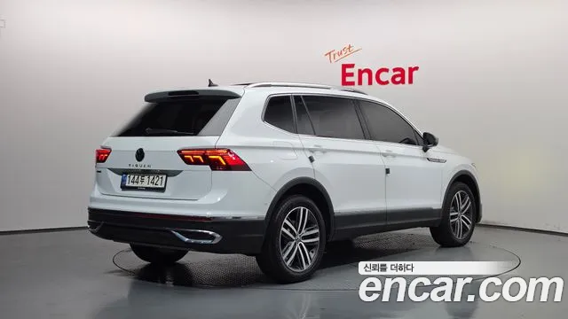 Volkswagen Tiguan — Фото автомобиля 2