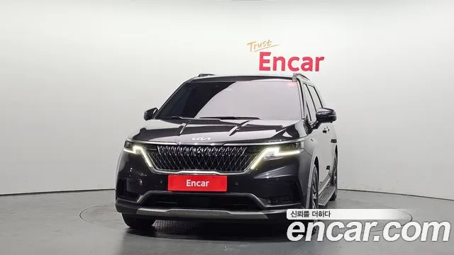 Kia Canival — Фото автомобиля 2