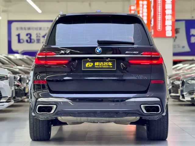BMW X7 — Фото автомобиля 11