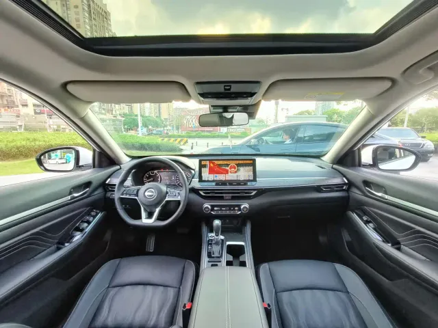 Nissan Teana — Фото автомобиля 17