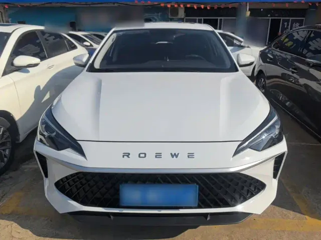 Roewe i5 — Фото автомобиля 2