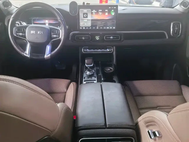 BAIC BJ60 — Фото автомобиля 5