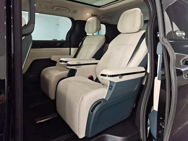BYD Xia — Фото автомобиля 7