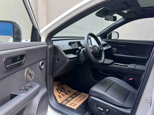 Toyota BoZhi 3X — Фото автомобиля 6