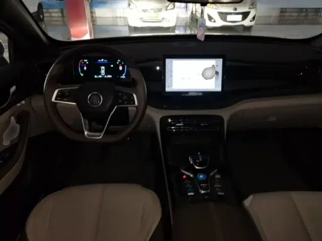 BYD Qin PLUS — Фото автомобиля 5