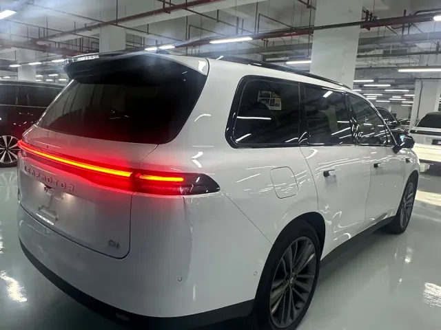 Leapmotor C16 — Фото автомобиля 7