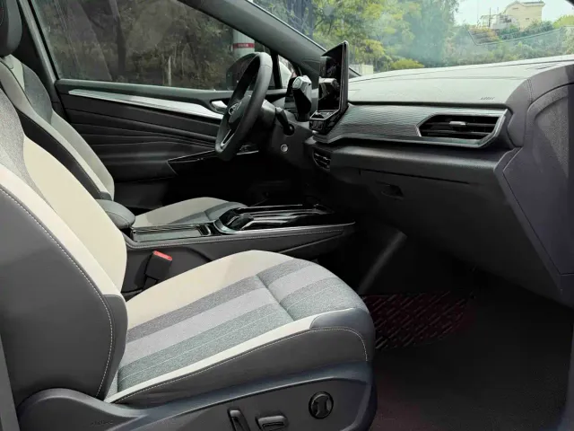 Volkswagen ID.4 Crozz — Фото автомобиля 16