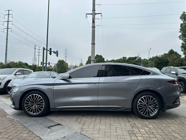 BYD Han — Фото автомобиля 4