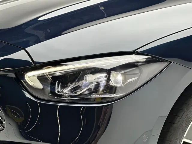 Mercedes-Benz C-Class — Фото автомобиля 17
