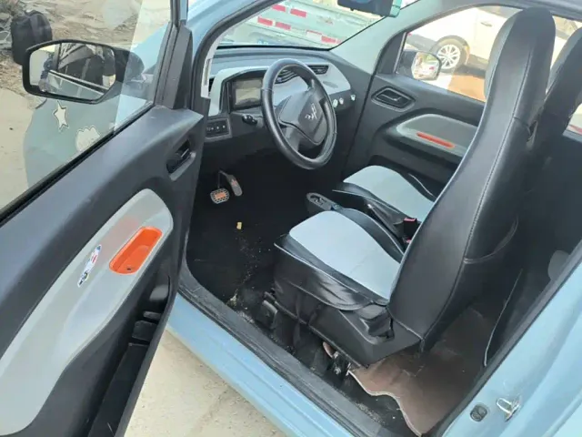 Wuling Hongguang Mini EV — Фото автомобиля 15