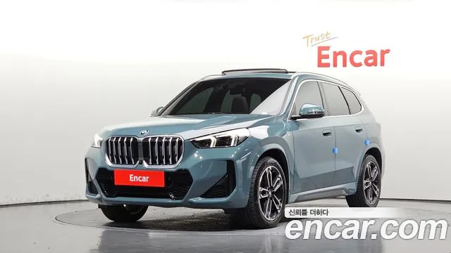 Фотография автомобиля — BMW X1 U11