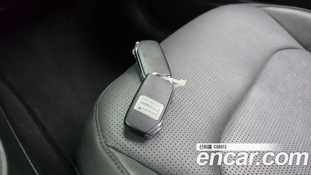 Kia Niro The All New Niro Prestige — Фото автомобиля 26