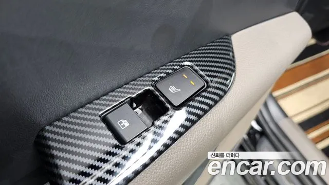 Kia Niro The All New Niro Signature — Фото автомобиля 28