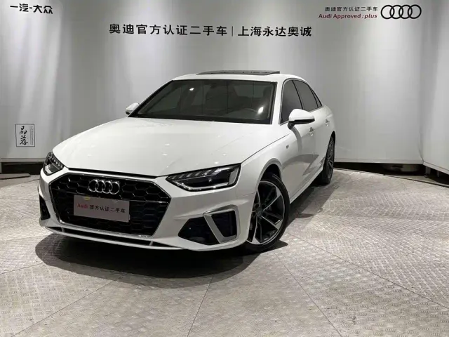 Фотография автомобиля — Audi A4L