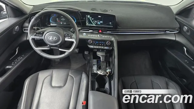 Hyundai AVANTE Новый Avante (CN7) — Фото автомобиля 7