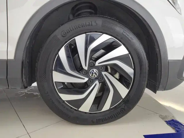 Volkswagen Tiguan L — Фото автомобиля 6