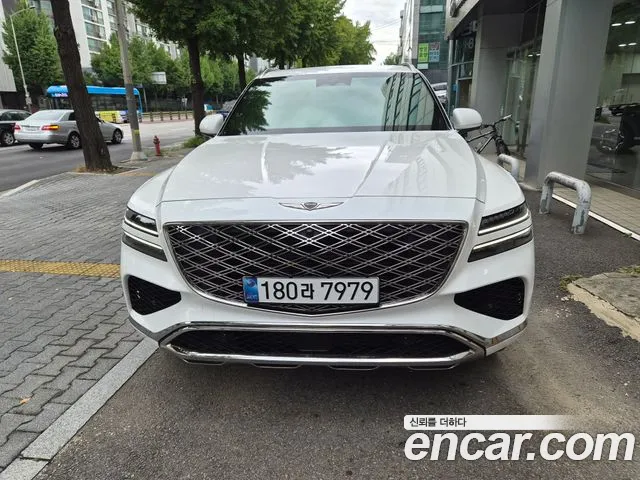 Genesis GV80 — Фото автомобиля 3