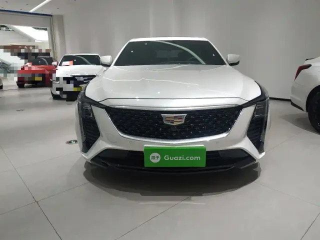 Cadillac CT5 — Фото автомобиля 2