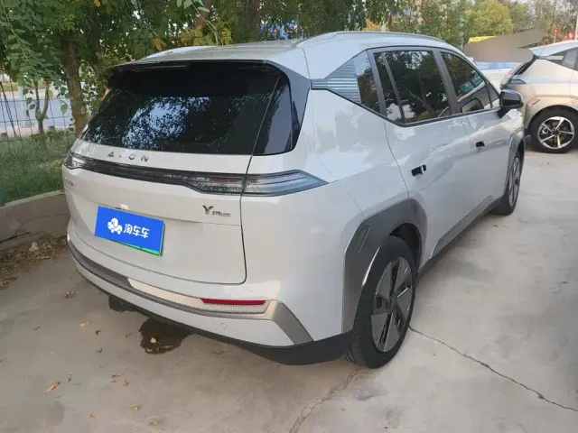 GAC Aion Y — Фото автомобиля 3