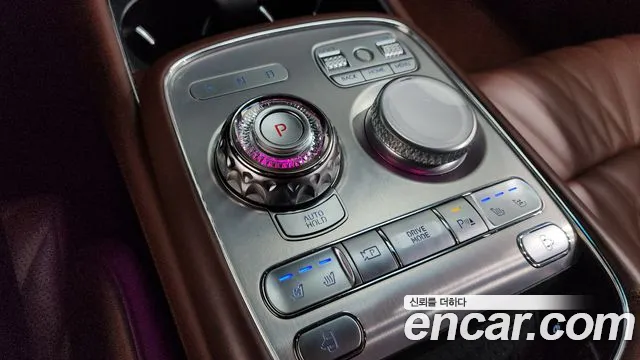 Genesis G90 Бензин 3.5 турбо AWD — Фото автомобиля 7