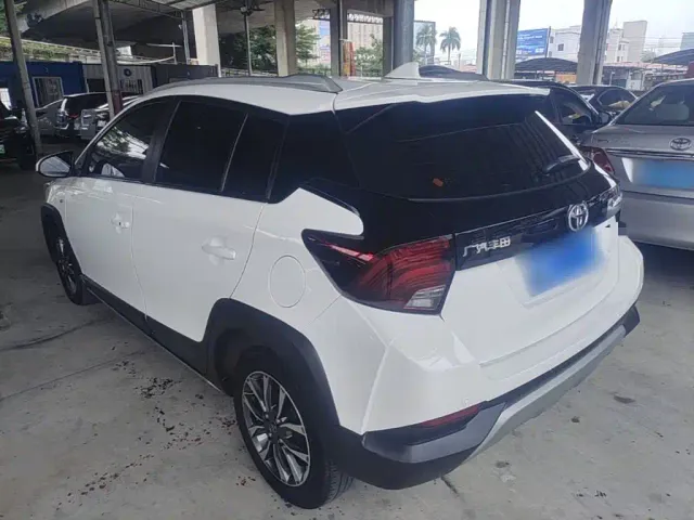 Toyota YARiS L Zhi Xuan — Фото автомобиля 22