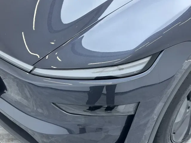 Tesla Model Y — Фото автомобиля 13