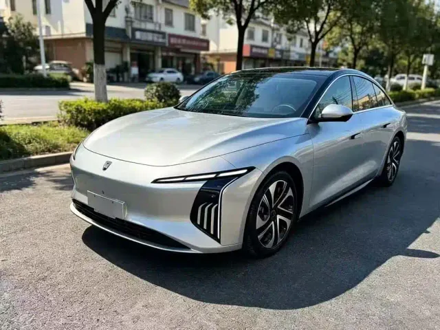 Фотография автомобиля — Forthing Xinghai S7