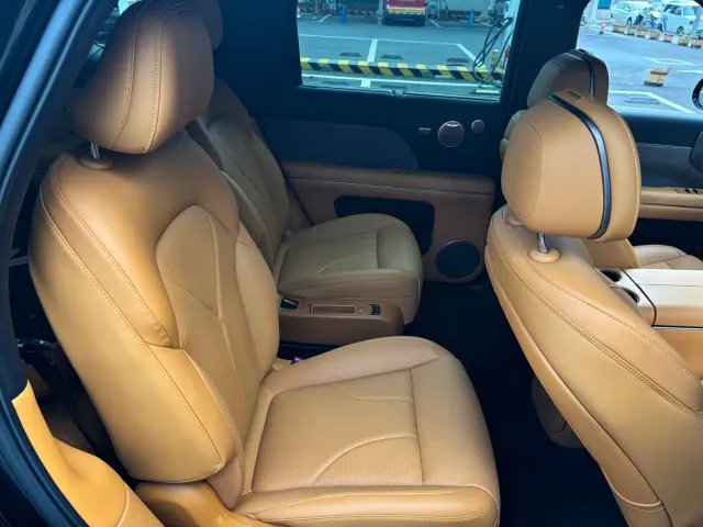 IM Motors LS8 — Фото автомобиля 11