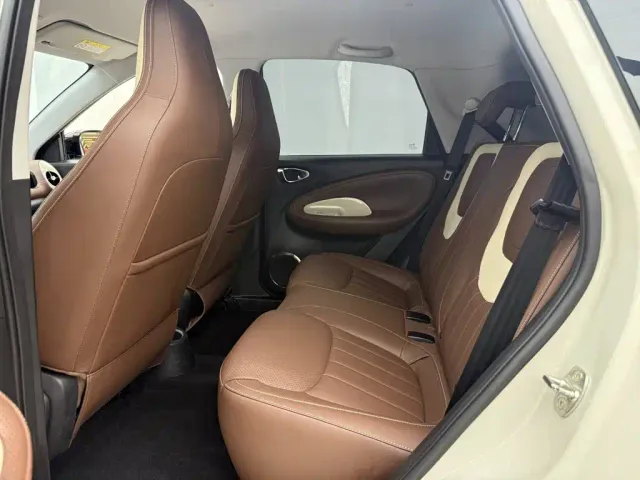 Wuling Bingo — Фото автомобиля 7