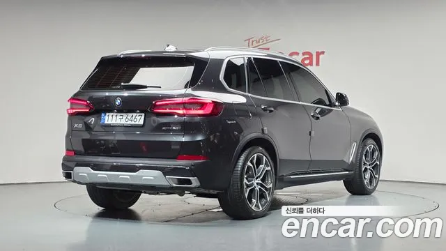 BMW X5 — Фото автомобиля 2
