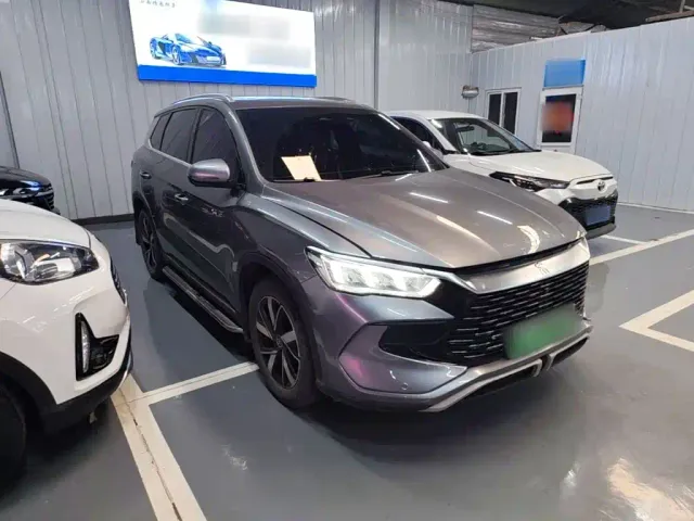 BYD Song Pro — Фото автомобиля 3