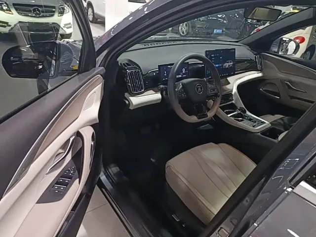 BYD Song Pro — Фото автомобиля 15