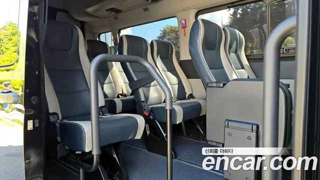 Hyundai Solati Solati 15 мест — Фото автомобиля 16