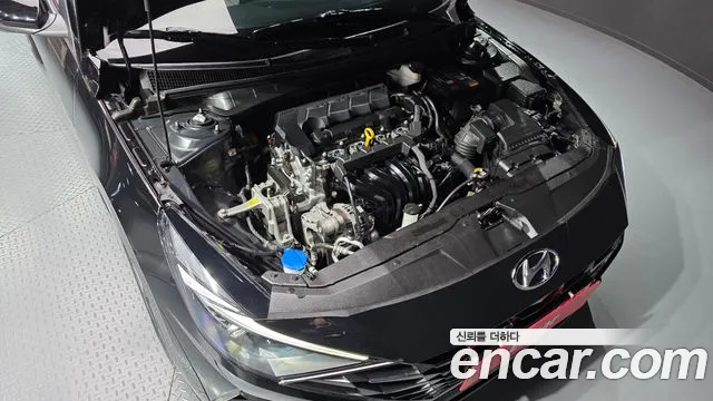 Hyundai Avante CN7 — Фото автомобиля 6