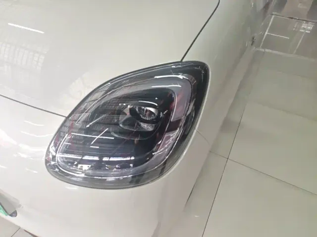 Wuling Hongguang Mini EV — Фото автомобиля 23