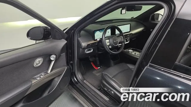 Genesis GV60 — Фото автомобиля 11